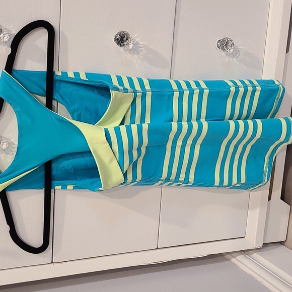 Ivivva sz 14 top - Picture 2 of 7